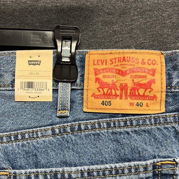 💥3/$30💥NWT - LEVI’S 405 STANDARD 10" MEN'S SHORTS - SIZE 40 - Picture 9 of 9